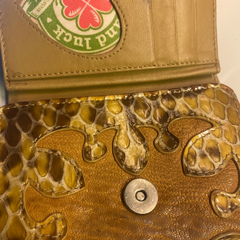 Leather and Rhinestone wallet - Picture 7 of 8